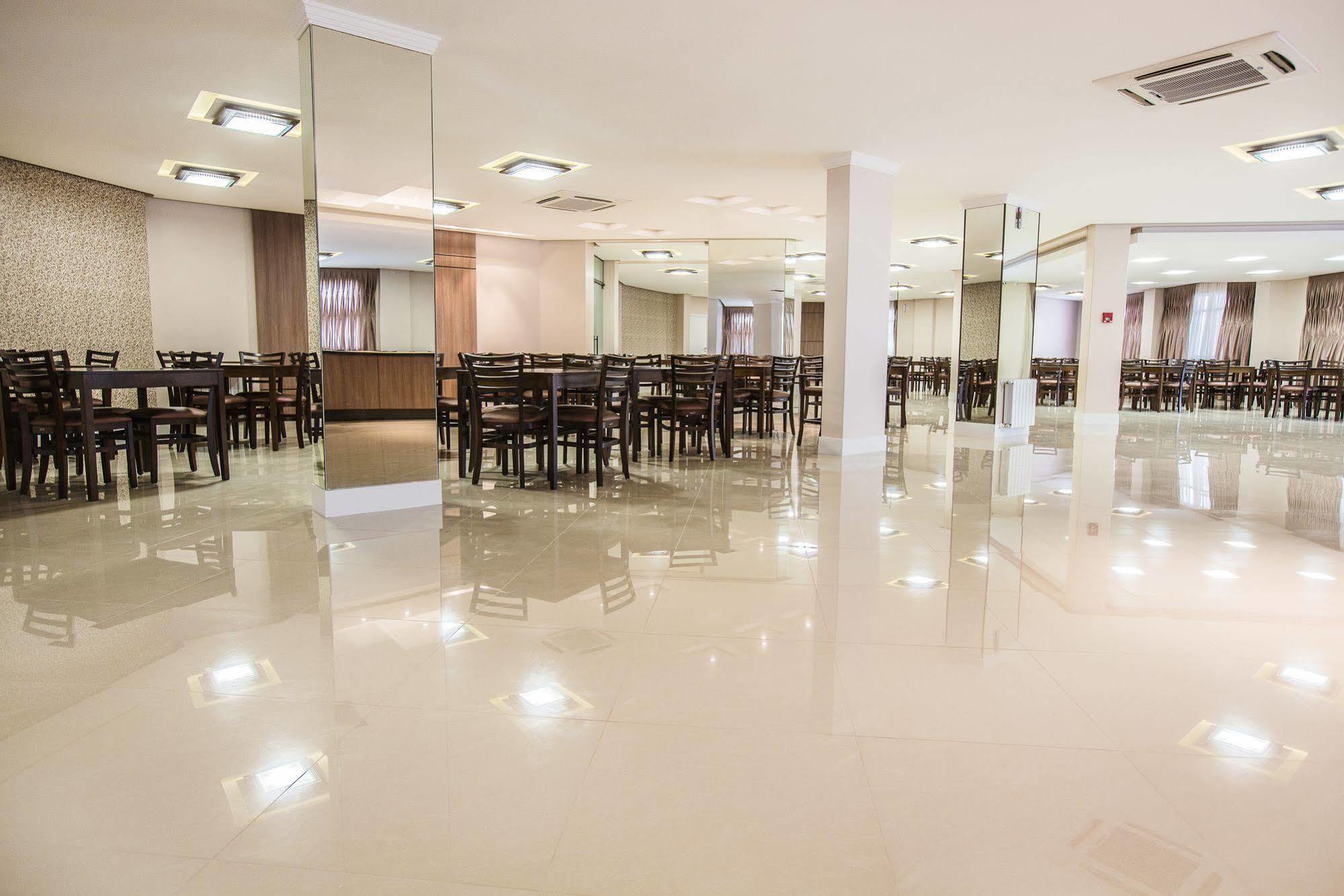 Gaboardi Park Hotel Curitibanos Exterior photo